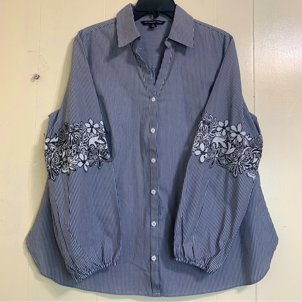 Zac & Rachel Women Black/White Embroidery Sleeve Button Down Shirt Top Size 1X.